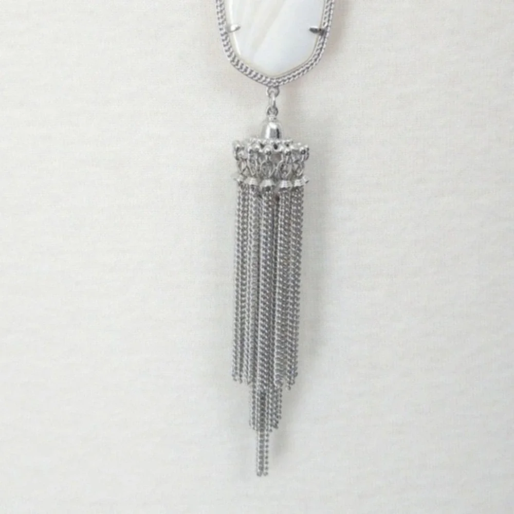 NWOT Kendra Scott White Marble Stone & Silver Tassel‎ Rayne 32